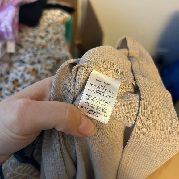 Eclair Peacoack Pattern Ruffle Maxi Dress - Picture 4 of 4